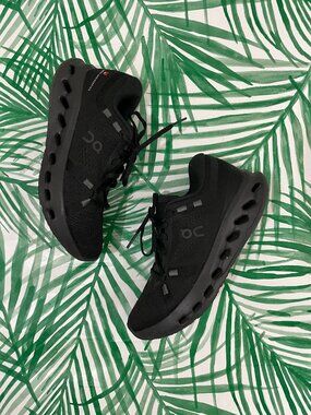 On Women's Cloudsurfer 2 Running Shoes in Black/Black Size 6.5